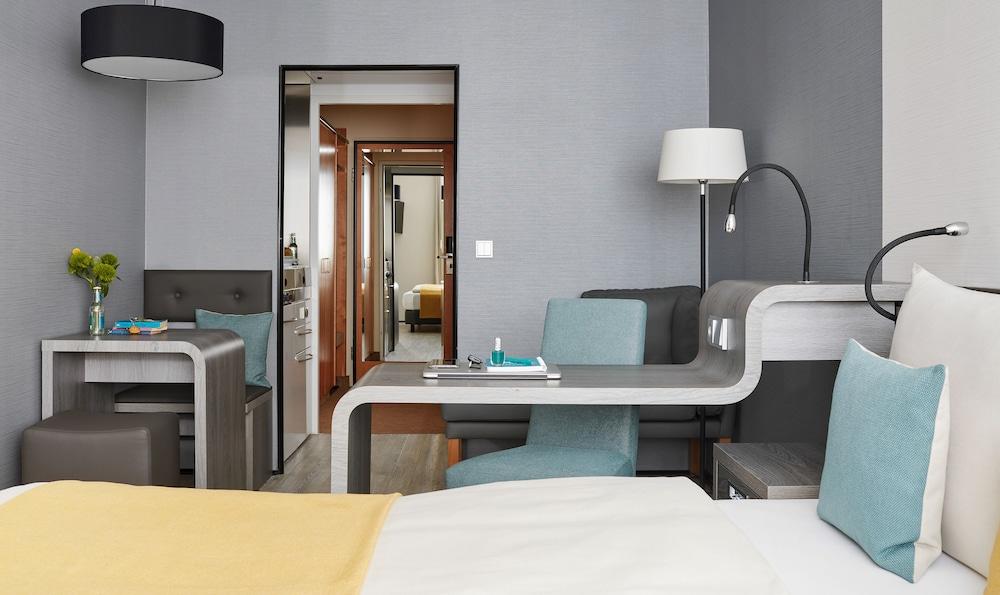 Living Hotel Am Deutschen Museum Мюнхен Екстериор снимка