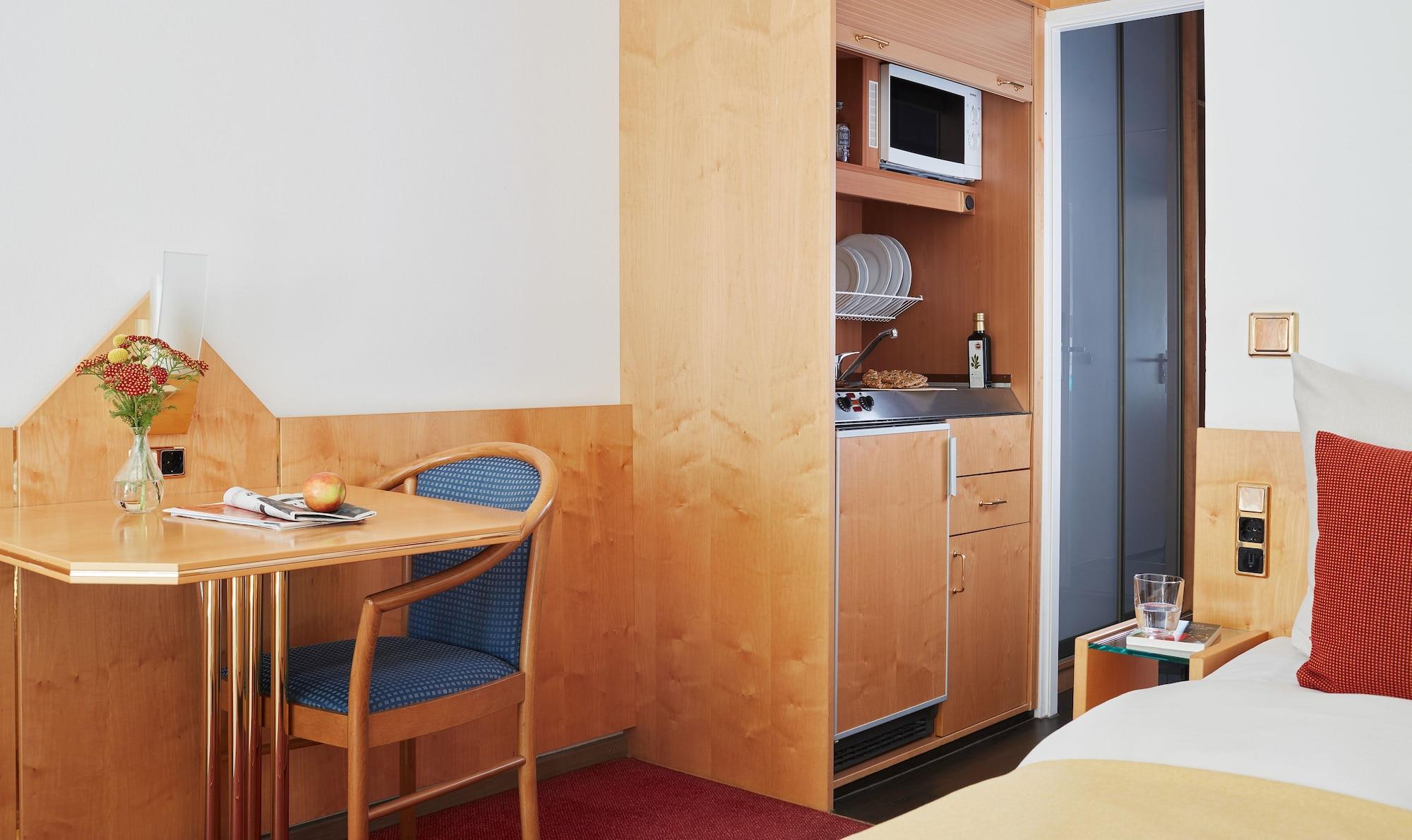 Living Hotel Am Deutschen Museum Мюнхен Екстериор снимка