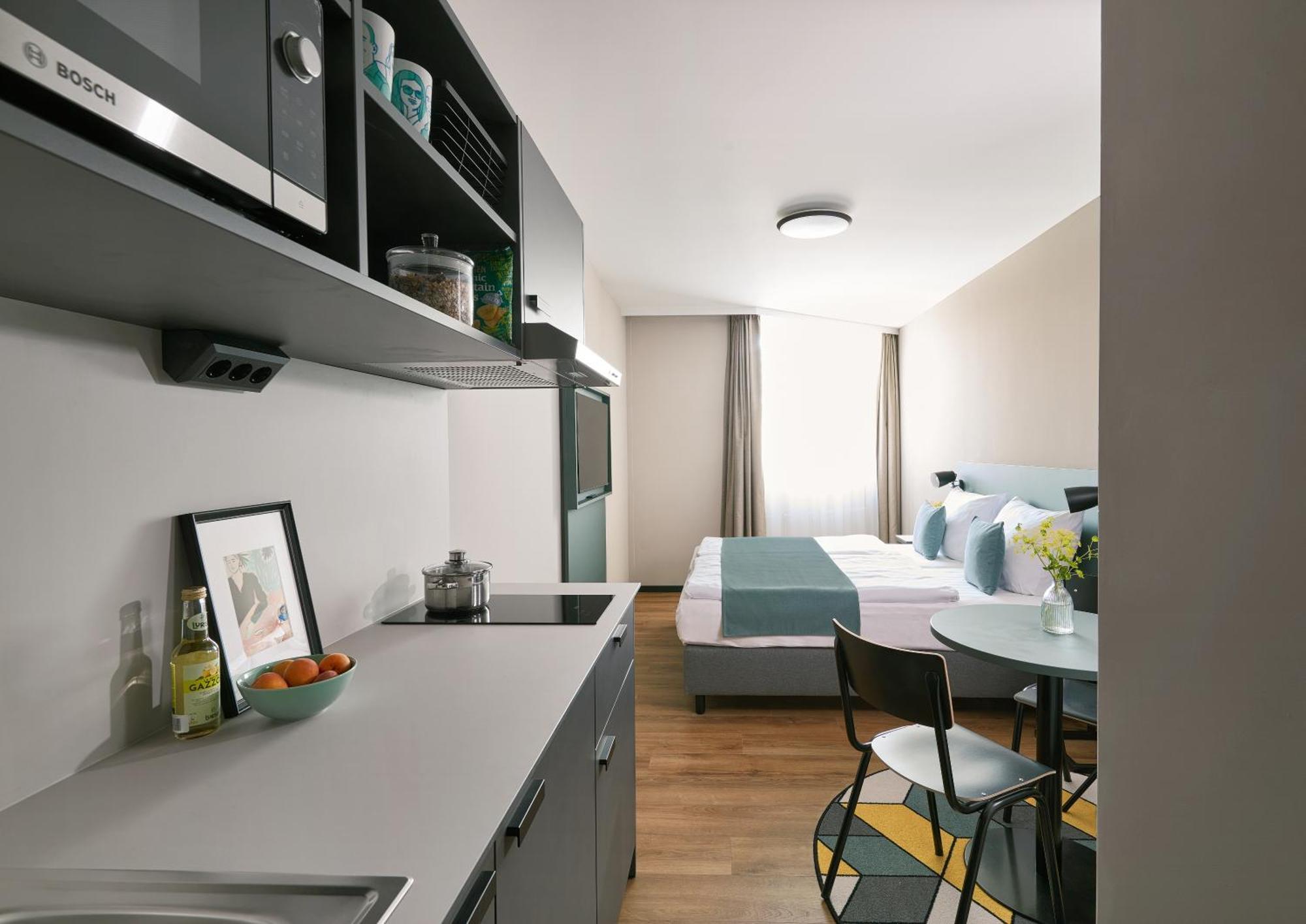 Living Hotel Am Deutschen Museum Мюнхен Екстериор снимка